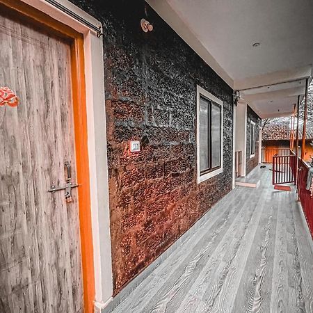 Gokarna Vibes Hotel Buitenkant foto